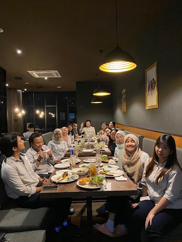 Opinii despre Sara-Bif Butcher Shop and Western Grill Bintulu în Bintulu - Gastronomi dan perhotelan
