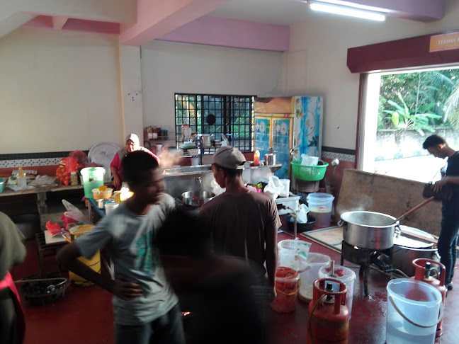 Comentarii opinii despre Sunlight Cafe And Cake House