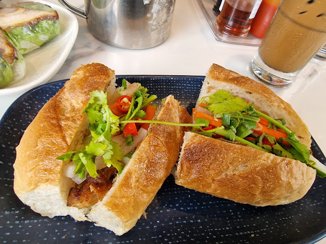 Super Saigon Shah Alam Seksyen 9 - Gastronomi dan perhotelan