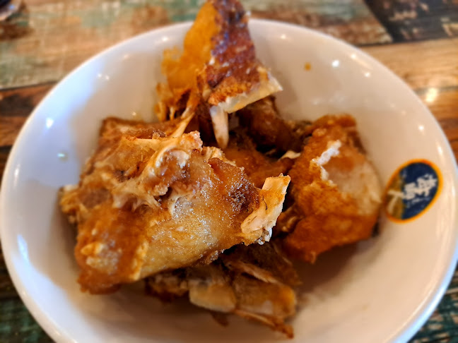 Hai Kah Lang - Gastronomi dan perhotelan