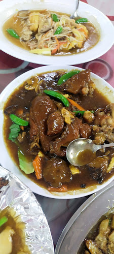 Restoran Kampung Wang - Gastronomi dan perhotelan