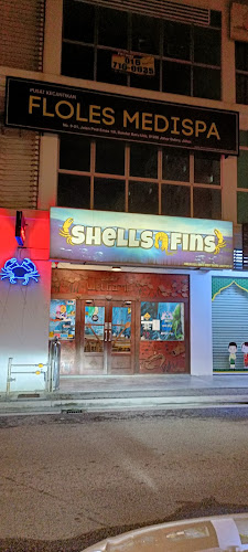 Shells N Fins Restaurant - Gastronomi dan perhotelan