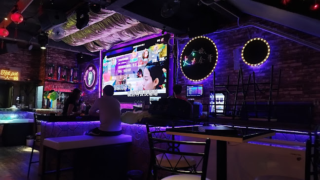 Bar Celona 29 Tavern Restaurant