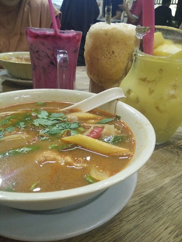 Opinii despre Su Tomyam Restaurant în Kota Bharu - Gastronomi dan perhotelan