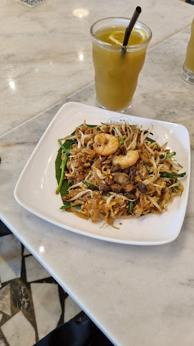 Kopi Kaw Kopitiam Greenhill - Gastronomi dan perhotelan