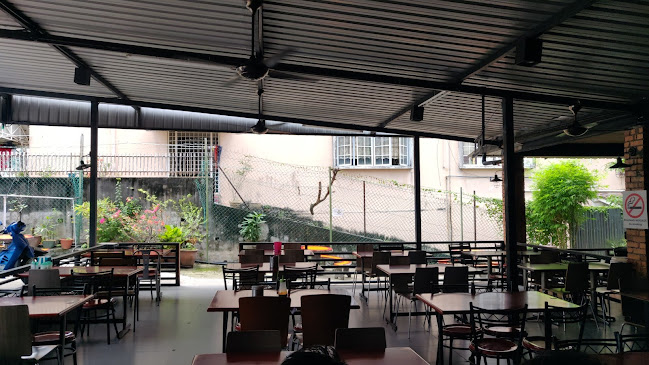 Muhass Restaurant - Gastronomi dan perhotelan