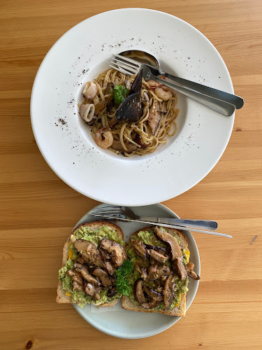 Kafe Moara - Gastronomi dan perhotelan