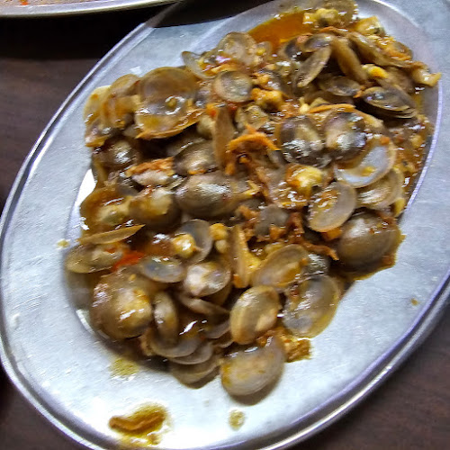 Chia Bee Bah Kut Teh (知味肉骨茶) - Gastronomi dan perhotelan