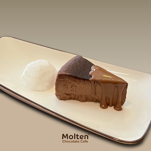 Molten Chocolate Cafe Dataran Pahlawan