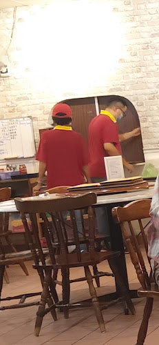 Bee Gaik Dining Place - Gastronomi dan perhotelan