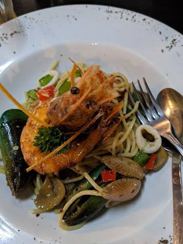 Opinii despre Kopee Paste Cafe în Seri Manjung - Gastronomi dan perhotelan