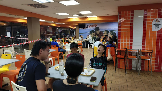 Comentarii opinii despre A&W