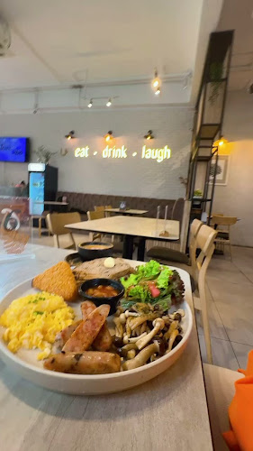 Foremula Cafe - Gastronomi dan perhotelan