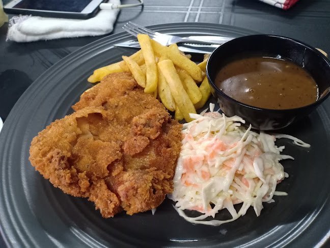 Opinii despre Kafe 13 Nasi ayam hainan în Seberang Jaya - Gastronomi dan perhotelan