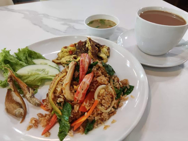 Captain's Cafe - Gastronomi dan perhotelan