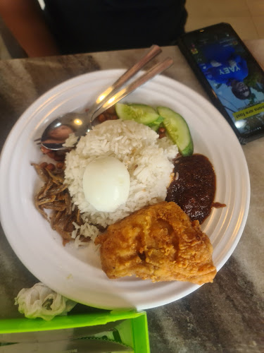 D' Klasik Kopitiam Wakaf Che Yeh - Gastronomi dan perhotelan
