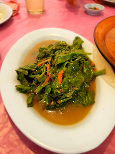 Comentarii opinii despre Restoran 77 (famous curry fish head)