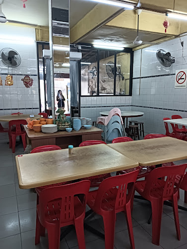 RESTORAN SOON LOY - Gastronomi dan perhotelan