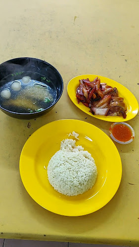 Opinii despre 王美记海南鸡饭粒 New Delicious Kopitiam în Ayer Keroh - Gastronomi dan perhotelan