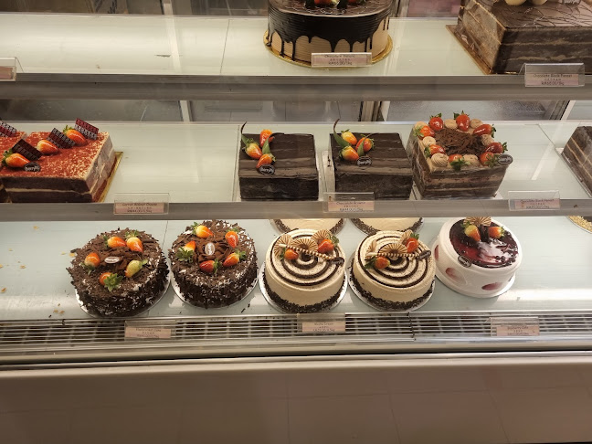 Kedai Kek Berry - Subang Jaya
