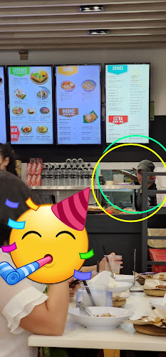 Waroeng Penyet - Gastronomi dan perhotelan