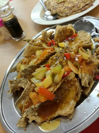 Uncle Ng Restaurant 皇廷囍宴海鲜酒家 - Gastronomi dan perhotelan