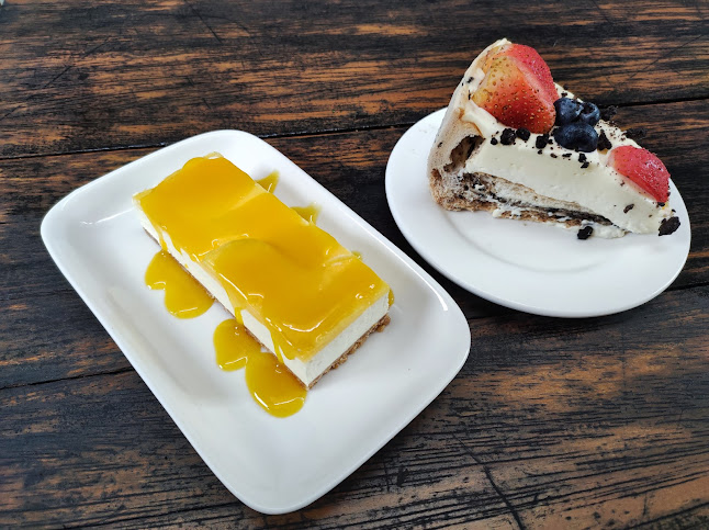 Kula Cakes - Gastronomi dan perhotelan