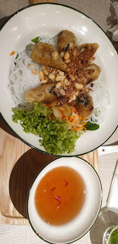 Comentarii opinii despre Ăn Viet, Paradigm Mall (Non-halal)