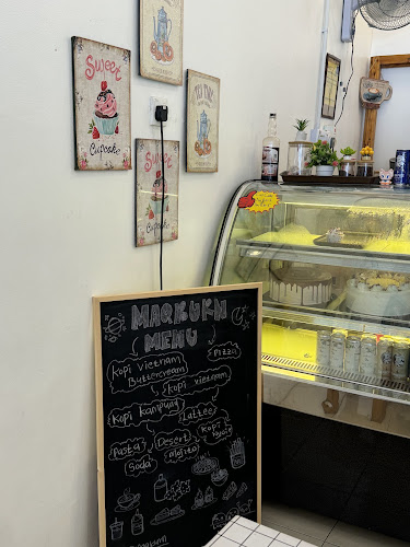 Opinii despre Maqburn pizza în Marang - Gastronomi dan perhotelan