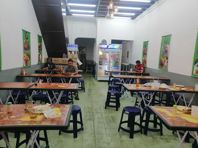 Comentarii opinii despre Nasi Kandar Ali Mamak (Jalan Servis)