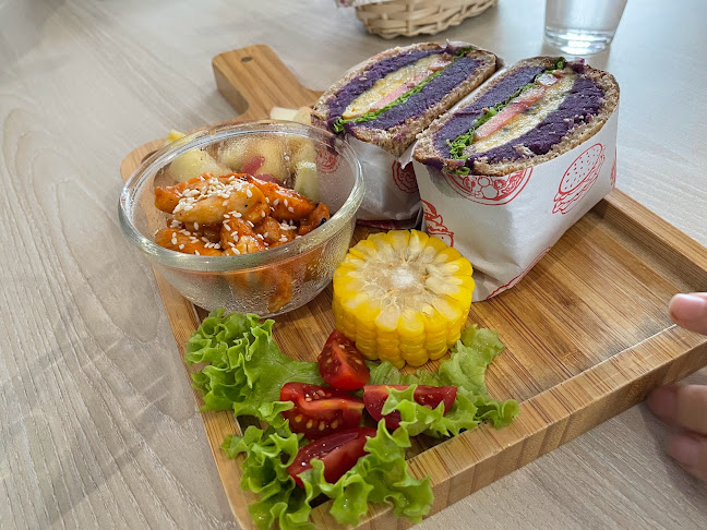 60, Jalan Eko Botani 3/6, 79100 Gelang Patah, Johor Darul Ta'zim