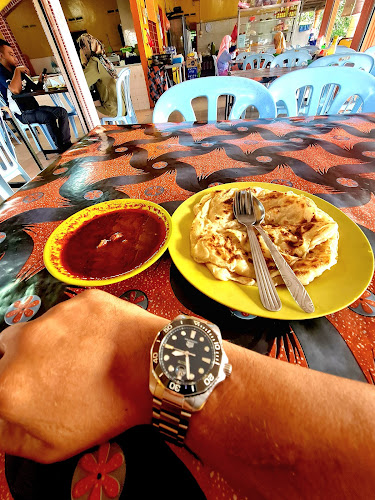 Roti Canai Asam Pedas