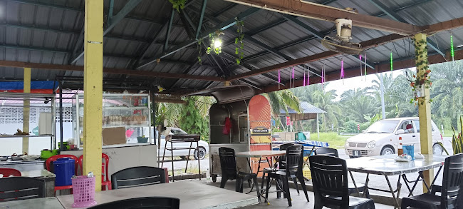 Kedai Makan Rashid Bagan Datuk, Perak.