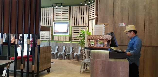 Mr. Tuk Tuk @ Starling Mall (Last call 9:30pm) - Gastronomi dan perhotelan