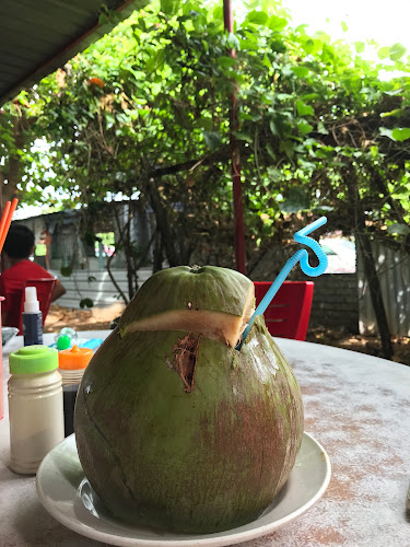 Comentarii opinii despre Coconut Bay 玉记面档