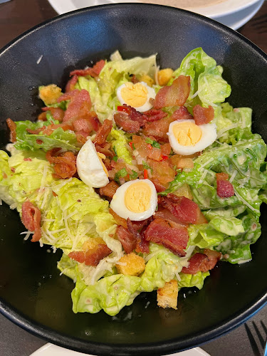 Dave's Bistro • Bar & Grill - Petaling Jaya