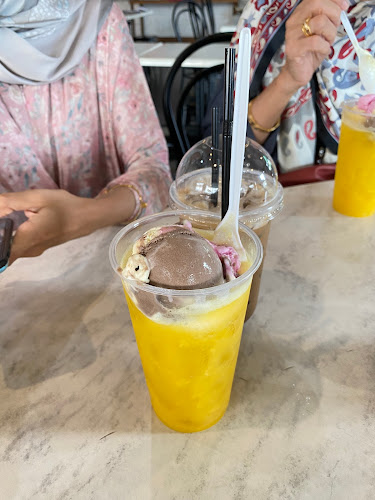 26, Jalan Plumbum Y 7/Y, Seksyen 7, 40000 Shah Alam, Selangor