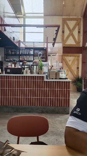 Ekues Cabin Cafe, Taman Ekuestrian, Jalan Kandang Kuda, Presint 5, 62000 Putrajaya