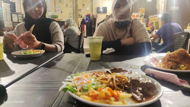 SANTAI AT PENANG KAFE - FLYOVER PERDA