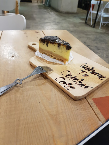 October Coffee Roasters - Gastronomi dan perhotelan