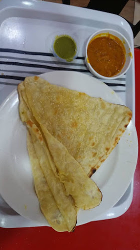 Comentarii opinii despre Restoran Nasi Kandar Mazlina Maju