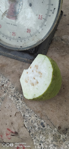 Kedai dan Pembekal Buah-buahan Aura KDSK Trading - Gastronomi dan perhotelan