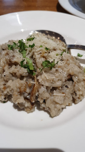 Comentarii opinii despre Dave's Bistro • Bar & Grill