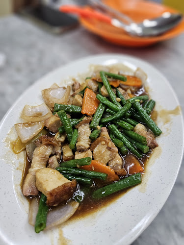 168 Claypot Chicken Rice