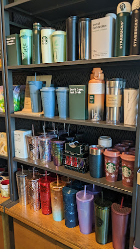 Comentarii opinii despre Starbucks - Sunway Pyramid 3 (Sunway Clio)