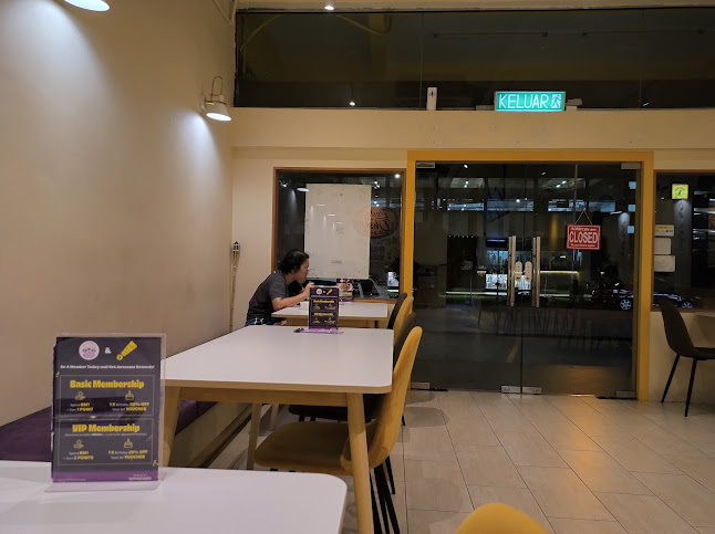 Pasta Ohsem & Purple Monkey - Subang Jaya