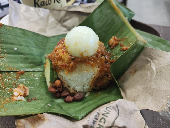 Opinii despre Bungkus Kaw Kaw @ Suria KLCC în Kuala Lumpur - Gastronomi dan perhotelan