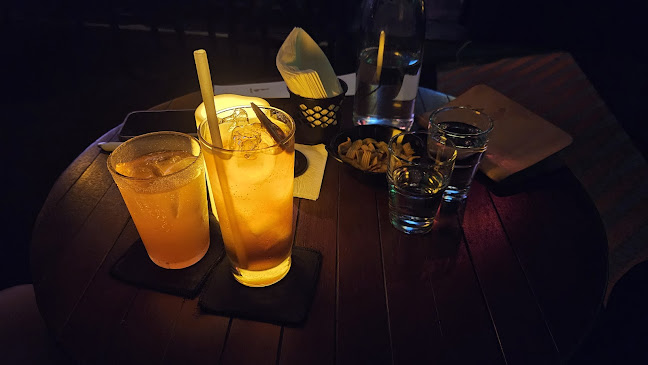 Haiiro Usagi - Gastronomi dan perhotelan