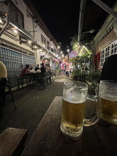 Tipsy Bridge - Melaka