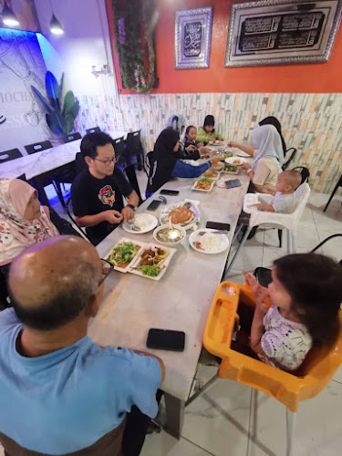 Comentarii opinii despre MIA Ikan Bakar